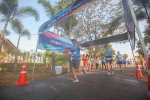 BIB: 
                            <button type="button" onclick="openModal(3451980)" class="btn btn-primary btn-sm float-right btn-popup" data-toggle="modal" data-target=".modal-high-quality">
                        <i class="fas fa-shopping-cart"></i> Add to Cart
                    </button>
                                            <button type="button" onclick="isThisMe(3451980, true)" class="btn btn-success btn-sm float-right btn-popup btn-isme hidden" data-toggle="tooltip" data-placement="bottom" title="นี่คือรูปของคุณใช่ไหม คลิกที่นี่เพื่อเอาเข้าอัลบั้ม">
                        <i class="fas fa-plus"></i> Add to album
                    </button>
                    <button type="button" onclick="isThisMe(3451980, false)" class="btn btn-warning btn-sm float-right btn-popup btn-isnotme hidden">
                        <i class="fas fa-ban"></i> Remove from album
                    </button>