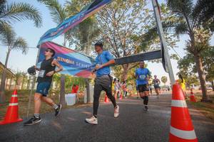 BIB: 
                            <button type="button" onclick="openModal(3451985)" class="btn btn-primary btn-sm float-right btn-popup" data-toggle="modal" data-target=".modal-high-quality">
                        <i class="fas fa-shopping-cart"></i> Add to Cart
                    </button>
                                            <button type="button" onclick="isThisMe(3451985, true)" class="btn btn-success btn-sm float-right btn-popup btn-isme hidden" data-toggle="tooltip" data-placement="bottom" title="นี่คือรูปของคุณใช่ไหม คลิกที่นี่เพื่อเอาเข้าอัลบั้ม">
                        <i class="fas fa-plus"></i> Add to album
                    </button>
                    <button type="button" onclick="isThisMe(3451985, false)" class="btn btn-warning btn-sm float-right btn-popup btn-isnotme hidden">
                        <i class="fas fa-ban"></i> Remove from album
                    </button>