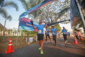 BIB: 
                            <button type="button" onclick="openModal(3452179)" class="btn btn-primary btn-sm float-right btn-popup" data-toggle="modal" data-target=".modal-high-quality">
                        <i class="fas fa-shopping-cart"></i> Add to Cart
                    </button>
                                            <button type="button" onclick="isThisMe(3452179, true)" class="btn btn-success btn-sm float-right btn-popup btn-isme hidden" data-toggle="tooltip" data-placement="bottom" title="นี่คือรูปของคุณใช่ไหม คลิกที่นี่เพื่อเอาเข้าอัลบั้ม">
                        <i class="fas fa-plus"></i> Add to album
                    </button>
                    <button type="button" onclick="isThisMe(3452179, false)" class="btn btn-warning btn-sm float-right btn-popup btn-isnotme hidden">
                        <i class="fas fa-ban"></i> Remove from album
                    </button>