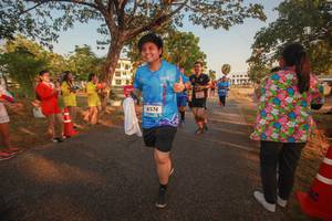 BIB: 674
                            <button type="button" onclick="openModal(3452295)" class="btn btn-primary btn-sm float-right btn-popup" data-toggle="modal" data-target=".modal-high-quality">
                        <i class="fas fa-shopping-cart"></i> Add to Cart
                    </button>
                                            <button type="button" onclick="isThisMe(3452295, true)" class="btn btn-success btn-sm float-right btn-popup btn-isme hidden" data-toggle="tooltip" data-placement="bottom" title="นี่คือรูปของคุณใช่ไหม คลิกที่นี่เพื่อเอาเข้าอัลบั้ม">
                        <i class="fas fa-plus"></i> Add to album
                    </button>
                    <button type="button" onclick="isThisMe(3452295, false)" class="btn btn-warning btn-sm float-right btn-popup btn-isnotme hidden">
                        <i class="fas fa-ban"></i> Remove from album
                    </button>