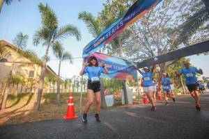 BIB: 
                            <button type="button" onclick="openModal(3451968)" class="btn btn-primary btn-sm float-right btn-popup" data-toggle="modal" data-target=".modal-high-quality">
                        <i class="fas fa-shopping-cart"></i> Add to Cart
                    </button>
                                            <button type="button" onclick="isThisMe(3451968, true)" class="btn btn-success btn-sm float-right btn-popup btn-isme hidden" data-toggle="tooltip" data-placement="bottom" title="นี่คือรูปของคุณใช่ไหม คลิกที่นี่เพื่อเอาเข้าอัลบั้ม">
                        <i class="fas fa-plus"></i> Add to album
                    </button>
                    <button type="button" onclick="isThisMe(3451968, false)" class="btn btn-warning btn-sm float-right btn-popup btn-isnotme hidden">
                        <i class="fas fa-ban"></i> Remove from album
                    </button>