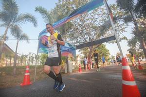 BIB: 
                            <button type="button" onclick="openModal(3451937)" class="btn btn-primary btn-sm float-right btn-popup" data-toggle="modal" data-target=".modal-high-quality">
                        <i class="fas fa-shopping-cart"></i> Add to Cart
                    </button>
                                            <button type="button" onclick="isThisMe(3451937, true)" class="btn btn-success btn-sm float-right btn-popup btn-isme hidden" data-toggle="tooltip" data-placement="bottom" title="นี่คือรูปของคุณใช่ไหม คลิกที่นี่เพื่อเอาเข้าอัลบั้ม">
                        <i class="fas fa-plus"></i> Add to album
                    </button>
                    <button type="button" onclick="isThisMe(3451937, false)" class="btn btn-warning btn-sm float-right btn-popup btn-isnotme hidden">
                        <i class="fas fa-ban"></i> Remove from album
                    </button>