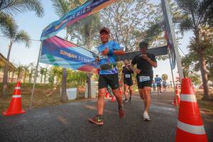 BIB: 
                            <button type="button" onclick="openModal(3451949)" class="btn btn-primary btn-sm float-right btn-popup" data-toggle="modal" data-target=".modal-high-quality">
                        <i class="fas fa-shopping-cart"></i> Add to Cart
                    </button>
                                            <button type="button" onclick="isThisMe(3451949, true)" class="btn btn-success btn-sm float-right btn-popup btn-isme hidden" data-toggle="tooltip" data-placement="bottom" title="นี่คือรูปของคุณใช่ไหม คลิกที่นี่เพื่อเอาเข้าอัลบั้ม">
                        <i class="fas fa-plus"></i> Add to album
                    </button>
                    <button type="button" onclick="isThisMe(3451949, false)" class="btn btn-warning btn-sm float-right btn-popup btn-isnotme hidden">
                        <i class="fas fa-ban"></i> Remove from album
                    </button>