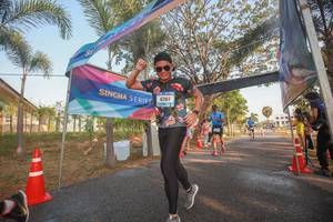 BIB: 6261
                            <button type="button" onclick="openModal(3451788)" class="btn btn-primary btn-sm float-right btn-popup" data-toggle="modal" data-target=".modal-high-quality">
                        <i class="fas fa-shopping-cart"></i> Add to Cart
                    </button>
                                            <button type="button" onclick="isThisMe(3451788, true)" class="btn btn-success btn-sm float-right btn-popup btn-isme hidden" data-toggle="tooltip" data-placement="bottom" title="นี่คือรูปของคุณใช่ไหม คลิกที่นี่เพื่อเอาเข้าอัลบั้ม">
                        <i class="fas fa-plus"></i> Add to album
                    </button>
                    <button type="button" onclick="isThisMe(3451788, false)" class="btn btn-warning btn-sm float-right btn-popup btn-isnotme hidden">
                        <i class="fas fa-ban"></i> Remove from album
                    </button>