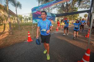 BIB: 
                            <button type="button" onclick="openModal(3452180)" class="btn btn-primary btn-sm float-right btn-popup" data-toggle="modal" data-target=".modal-high-quality">
                        <i class="fas fa-shopping-cart"></i> Add to Cart
                    </button>
                                            <button type="button" onclick="isThisMe(3452180, true)" class="btn btn-success btn-sm float-right btn-popup btn-isme hidden" data-toggle="tooltip" data-placement="bottom" title="นี่คือรูปของคุณใช่ไหม คลิกที่นี่เพื่อเอาเข้าอัลบั้ม">
                        <i class="fas fa-plus"></i> Add to album
                    </button>
                    <button type="button" onclick="isThisMe(3452180, false)" class="btn btn-warning btn-sm float-right btn-popup btn-isnotme hidden">
                        <i class="fas fa-ban"></i> Remove from album
                    </button>