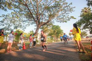 BIB: 
                            <button type="button" onclick="openModal(3452024)" class="btn btn-primary btn-sm float-right btn-popup" data-toggle="modal" data-target=".modal-high-quality">
                        <i class="fas fa-shopping-cart"></i> Add to Cart
                    </button>
                                            <button type="button" onclick="isThisMe(3452024, true)" class="btn btn-success btn-sm float-right btn-popup btn-isme hidden" data-toggle="tooltip" data-placement="bottom" title="นี่คือรูปของคุณใช่ไหม คลิกที่นี่เพื่อเอาเข้าอัลบั้ม">
                        <i class="fas fa-plus"></i> Add to album
                    </button>
                    <button type="button" onclick="isThisMe(3452024, false)" class="btn btn-warning btn-sm float-right btn-popup btn-isnotme hidden">
                        <i class="fas fa-ban"></i> Remove from album
                    </button>