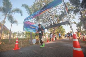 BIB: 
                            <button type="button" onclick="openModal(3451940)" class="btn btn-primary btn-sm float-right btn-popup" data-toggle="modal" data-target=".modal-high-quality">
                        <i class="fas fa-shopping-cart"></i> Add to Cart
                    </button>
                                            <button type="button" onclick="isThisMe(3451940, true)" class="btn btn-success btn-sm float-right btn-popup btn-isme hidden" data-toggle="tooltip" data-placement="bottom" title="นี่คือรูปของคุณใช่ไหม คลิกที่นี่เพื่อเอาเข้าอัลบั้ม">
                        <i class="fas fa-plus"></i> Add to album
                    </button>
                    <button type="button" onclick="isThisMe(3451940, false)" class="btn btn-warning btn-sm float-right btn-popup btn-isnotme hidden">
                        <i class="fas fa-ban"></i> Remove from album
                    </button>