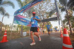 BIB: 
                            <button type="button" onclick="openModal(3451974)" class="btn btn-primary btn-sm float-right btn-popup" data-toggle="modal" data-target=".modal-high-quality">
                        <i class="fas fa-shopping-cart"></i> Add to Cart
                    </button>
                                            <button type="button" onclick="isThisMe(3451974, true)" class="btn btn-success btn-sm float-right btn-popup btn-isme hidden" data-toggle="tooltip" data-placement="bottom" title="นี่คือรูปของคุณใช่ไหม คลิกที่นี่เพื่อเอาเข้าอัลบั้ม">
                        <i class="fas fa-plus"></i> Add to album
                    </button>
                    <button type="button" onclick="isThisMe(3451974, false)" class="btn btn-warning btn-sm float-right btn-popup btn-isnotme hidden">
                        <i class="fas fa-ban"></i> Remove from album
                    </button>