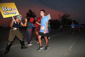 BIB: 139
                            <button type="button" onclick="openModal(3494088)" class="btn btn-primary btn-sm float-right btn-popup" data-toggle="modal" data-target=".modal-high-quality">
                        <i class="fas fa-shopping-cart"></i> Add to Cart
                    </button>
                                            <button type="button" onclick="isThisMe(3494088, true)" class="btn btn-success btn-sm float-right btn-popup btn-isme hidden" data-toggle="tooltip" data-placement="bottom" title="นี่คือรูปของคุณใช่ไหม คลิกที่นี่เพื่อเอาเข้าอัลบั้ม">
                        <i class="fas fa-plus"></i> Add to album
                    </button>
                    <button type="button" onclick="isThisMe(3494088, false)" class="btn btn-warning btn-sm float-right btn-popup btn-isnotme hidden">
                        <i class="fas fa-ban"></i> Remove from album
                    </button>