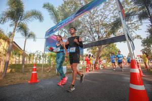 BIB: 
                            <button type="button" onclick="openModal(3451954)" class="btn btn-primary btn-sm float-right btn-popup" data-toggle="modal" data-target=".modal-high-quality">
                        <i class="fas fa-shopping-cart"></i> Add to Cart
                    </button>
                                            <button type="button" onclick="isThisMe(3451954, true)" class="btn btn-success btn-sm float-right btn-popup btn-isme hidden" data-toggle="tooltip" data-placement="bottom" title="นี่คือรูปของคุณใช่ไหม คลิกที่นี่เพื่อเอาเข้าอัลบั้ม">
                        <i class="fas fa-plus"></i> Add to album
                    </button>
                    <button type="button" onclick="isThisMe(3451954, false)" class="btn btn-warning btn-sm float-right btn-popup btn-isnotme hidden">
                        <i class="fas fa-ban"></i> Remove from album
                    </button>