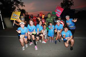 BIB: 9419
                            <button type="button" onclick="openModal(3493989)" class="btn btn-primary btn-sm float-right btn-popup" data-toggle="modal" data-target=".modal-high-quality">
                        <i class="fas fa-shopping-cart"></i> Add to Cart
                    </button>
                                            <button type="button" onclick="isThisMe(3493989, true)" class="btn btn-success btn-sm float-right btn-popup btn-isme hidden" data-toggle="tooltip" data-placement="bottom" title="นี่คือรูปของคุณใช่ไหม คลิกที่นี่เพื่อเอาเข้าอัลบั้ม">
                        <i class="fas fa-plus"></i> Add to album
                    </button>
                    <button type="button" onclick="isThisMe(3493989, false)" class="btn btn-warning btn-sm float-right btn-popup btn-isnotme hidden">
                        <i class="fas fa-ban"></i> Remove from album
                    </button>