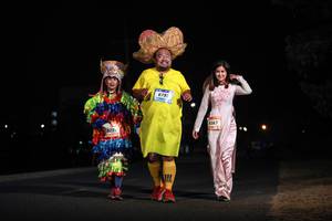 BIB: 6793, 9367
                            <button type="button" onclick="openModal(3494756)" class="btn btn-primary btn-sm float-right btn-popup" data-toggle="modal" data-target=".modal-high-quality">
                        <i class="fas fa-shopping-cart"></i> Add to Cart
                    </button>
                                            <button type="button" onclick="isThisMe(3494756, true)" class="btn btn-success btn-sm float-right btn-popup btn-isme hidden" data-toggle="tooltip" data-placement="bottom" title="นี่คือรูปของคุณใช่ไหม คลิกที่นี่เพื่อเอาเข้าอัลบั้ม">
                        <i class="fas fa-plus"></i> Add to album
                    </button>
                    <button type="button" onclick="isThisMe(3494756, false)" class="btn btn-warning btn-sm float-right btn-popup btn-isnotme hidden">
                        <i class="fas fa-ban"></i> Remove from album
                    </button>