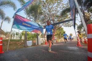 BIB: 
                            <button type="button" onclick="openModal(3451823)" class="btn btn-primary btn-sm float-right btn-popup" data-toggle="modal" data-target=".modal-high-quality">
                        <i class="fas fa-shopping-cart"></i> Add to Cart
                    </button>
                                            <button type="button" onclick="isThisMe(3451823, true)" class="btn btn-success btn-sm float-right btn-popup btn-isme hidden" data-toggle="tooltip" data-placement="bottom" title="นี่คือรูปของคุณใช่ไหม คลิกที่นี่เพื่อเอาเข้าอัลบั้ม">
                        <i class="fas fa-plus"></i> Add to album
                    </button>
                    <button type="button" onclick="isThisMe(3451823, false)" class="btn btn-warning btn-sm float-right btn-popup btn-isnotme hidden">
                        <i class="fas fa-ban"></i> Remove from album
                    </button>