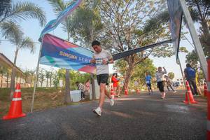 BIB: 
                            <button type="button" onclick="openModal(3451882)" class="btn btn-primary btn-sm float-right btn-popup" data-toggle="modal" data-target=".modal-high-quality">
                        <i class="fas fa-shopping-cart"></i> Add to Cart
                    </button>
                                            <button type="button" onclick="isThisMe(3451882, true)" class="btn btn-success btn-sm float-right btn-popup btn-isme hidden" data-toggle="tooltip" data-placement="bottom" title="นี่คือรูปของคุณใช่ไหม คลิกที่นี่เพื่อเอาเข้าอัลบั้ม">
                        <i class="fas fa-plus"></i> Add to album
                    </button>
                    <button type="button" onclick="isThisMe(3451882, false)" class="btn btn-warning btn-sm float-right btn-popup btn-isnotme hidden">
                        <i class="fas fa-ban"></i> Remove from album
                    </button>