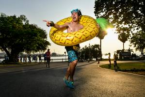 BIB: 
                            <button type="button" onclick="openModal(3472915)" class="btn btn-primary btn-sm float-right btn-popup" data-toggle="modal" data-target=".modal-high-quality">
                        <i class="fas fa-shopping-cart"></i> Add to Cart
                    </button>
                                            <button type="button" onclick="isThisMe(3472915, true)" class="btn btn-success btn-sm float-right btn-popup btn-isme hidden" data-toggle="tooltip" data-placement="bottom" title="นี่คือรูปของคุณใช่ไหม คลิกที่นี่เพื่อเอาเข้าอัลบั้ม">
                        <i class="fas fa-plus"></i> Add to album
                    </button>
                    <button type="button" onclick="isThisMe(3472915, false)" class="btn btn-warning btn-sm float-right btn-popup btn-isnotme hidden">
                        <i class="fas fa-ban"></i> Remove from album
                    </button>