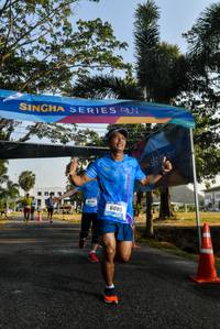 BIB: 6085
                            <button type="button" onclick="openModal(3503386)" class="btn btn-primary btn-sm float-right btn-popup" data-toggle="modal" data-target=".modal-high-quality">
                        <i class="fas fa-shopping-cart"></i> Add to Cart
                    </button>
                                            <button type="button" onclick="isThisMe(3503386, true)" class="btn btn-success btn-sm float-right btn-popup btn-isme hidden" data-toggle="tooltip" data-placement="bottom" title="นี่คือรูปของคุณใช่ไหม คลิกที่นี่เพื่อเอาเข้าอัลบั้ม">
                        <i class="fas fa-plus"></i> Add to album
                    </button>
                    <button type="button" onclick="isThisMe(3503386, false)" class="btn btn-warning btn-sm float-right btn-popup btn-isnotme hidden">
                        <i class="fas fa-ban"></i> Remove from album
                    </button>