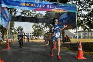 BIB: 684
                            <button type="button" onclick="openModal(3469963)" class="btn btn-primary btn-sm float-right btn-popup" data-toggle="modal" data-target=".modal-high-quality">
                        <i class="fas fa-shopping-cart"></i> Add to Cart
                    </button>
                                            <button type="button" onclick="isThisMe(3469963, true)" class="btn btn-success btn-sm float-right btn-popup btn-isme hidden" data-toggle="tooltip" data-placement="bottom" title="นี่คือรูปของคุณใช่ไหม คลิกที่นี่เพื่อเอาเข้าอัลบั้ม">
                        <i class="fas fa-plus"></i> Add to album
                    </button>
                    <button type="button" onclick="isThisMe(3469963, false)" class="btn btn-warning btn-sm float-right btn-popup btn-isnotme hidden">
                        <i class="fas fa-ban"></i> Remove from album
                    </button>