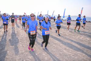 BIB: 3550, 9546
                            <button type="button" onclick="openModal(3393158)" class="btn btn-primary btn-sm float-right btn-popup" data-toggle="modal" data-target=".modal-high-quality">
                        <i class="fas fa-shopping-cart"></i> Add to Cart
                    </button>
                                            <button type="button" onclick="isThisMe(3393158, true)" class="btn btn-success btn-sm float-right btn-popup btn-isme hidden" data-toggle="tooltip" data-placement="bottom" title="นี่คือรูปของคุณใช่ไหม คลิกที่นี่เพื่อเอาเข้าอัลบั้ม">
                        <i class="fas fa-plus"></i> Add to album
                    </button>
                    <button type="button" onclick="isThisMe(3393158, false)" class="btn btn-warning btn-sm float-right btn-popup btn-isnotme hidden">
                        <i class="fas fa-ban"></i> Remove from album
                    </button>