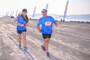 BIB: 8180
                            <button type="button" onclick="openModal(3393317)" class="btn btn-primary btn-sm float-right btn-popup" data-toggle="modal" data-target=".modal-high-quality">
                        <i class="fas fa-shopping-cart"></i> Add to Cart
                    </button>
                                            <button type="button" onclick="isThisMe(3393317, true)" class="btn btn-success btn-sm float-right btn-popup btn-isme hidden" data-toggle="tooltip" data-placement="bottom" title="นี่คือรูปของคุณใช่ไหม คลิกที่นี่เพื่อเอาเข้าอัลบั้ม">
                        <i class="fas fa-plus"></i> Add to album
                    </button>
                    <button type="button" onclick="isThisMe(3393317, false)" class="btn btn-warning btn-sm float-right btn-popup btn-isnotme hidden">
                        <i class="fas fa-ban"></i> Remove from album
                    </button>