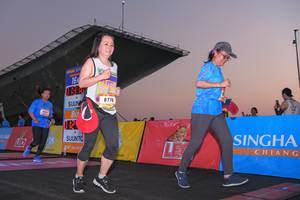 BIB: 8776
                            <button type="button" onclick="openModal(3397712)" class="btn btn-primary btn-sm float-right btn-popup" data-toggle="modal" data-target=".modal-high-quality">
                        <i class="fas fa-shopping-cart"></i> Add to Cart
                    </button>
                                            <button type="button" onclick="isThisMe(3397712, true)" class="btn btn-success btn-sm float-right btn-popup btn-isme hidden" data-toggle="tooltip" data-placement="bottom" title="นี่คือรูปของคุณใช่ไหม คลิกที่นี่เพื่อเอาเข้าอัลบั้ม">
                        <i class="fas fa-plus"></i> Add to album
                    </button>
                    <button type="button" onclick="isThisMe(3397712, false)" class="btn btn-warning btn-sm float-right btn-popup btn-isnotme hidden">
                        <i class="fas fa-ban"></i> Remove from album
                    </button>