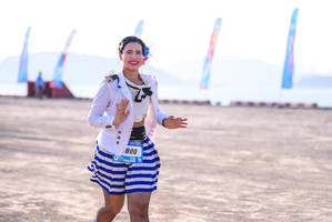 BIB: 800
                            <button type="button" onclick="openModal(3403086)" class="btn btn-primary btn-sm float-right btn-popup" data-toggle="modal" data-target=".modal-high-quality">
                        <i class="fas fa-shopping-cart"></i> Add to Cart
                    </button>
                                            <button type="button" onclick="isThisMe(3403086, true)" class="btn btn-success btn-sm float-right btn-popup btn-isme hidden" data-toggle="tooltip" data-placement="bottom" title="นี่คือรูปของคุณใช่ไหม คลิกที่นี่เพื่อเอาเข้าอัลบั้ม">
                        <i class="fas fa-plus"></i> Add to album
                    </button>
                    <button type="button" onclick="isThisMe(3403086, false)" class="btn btn-warning btn-sm float-right btn-popup btn-isnotme hidden">
                        <i class="fas fa-ban"></i> Remove from album
                    </button>