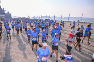 BIB: 985
                            <button type="button" onclick="openModal(3391184)" class="btn btn-primary btn-sm float-right btn-popup" data-toggle="modal" data-target=".modal-high-quality">
                        <i class="fas fa-shopping-cart"></i> Add to Cart
                    </button>
                                            <button type="button" onclick="isThisMe(3391184, true)" class="btn btn-success btn-sm float-right btn-popup btn-isme hidden" data-toggle="tooltip" data-placement="bottom" title="นี่คือรูปของคุณใช่ไหม คลิกที่นี่เพื่อเอาเข้าอัลบั้ม">
                        <i class="fas fa-plus"></i> Add to album
                    </button>
                    <button type="button" onclick="isThisMe(3391184, false)" class="btn btn-warning btn-sm float-right btn-popup btn-isnotme hidden">
                        <i class="fas fa-ban"></i> Remove from album
                    </button>