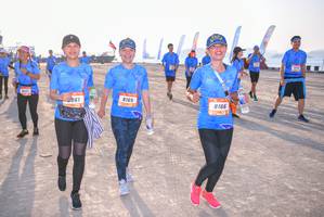 BIB: 8166
                            <button type="button" onclick="openModal(3393277)" class="btn btn-primary btn-sm float-right btn-popup" data-toggle="modal" data-target=".modal-high-quality">
                        <i class="fas fa-shopping-cart"></i> Add to Cart
                    </button>
                                            <button type="button" onclick="isThisMe(3393277, true)" class="btn btn-success btn-sm float-right btn-popup btn-isme hidden" data-toggle="tooltip" data-placement="bottom" title="นี่คือรูปของคุณใช่ไหม คลิกที่นี่เพื่อเอาเข้าอัลบั้ม">
                        <i class="fas fa-plus"></i> Add to album
                    </button>
                    <button type="button" onclick="isThisMe(3393277, false)" class="btn btn-warning btn-sm float-right btn-popup btn-isnotme hidden">
                        <i class="fas fa-ban"></i> Remove from album
                    </button>