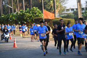 BIB: 
                            <button type="button" onclick="openModal(3473484)" class="btn btn-primary btn-sm float-right btn-popup" data-toggle="modal" data-target=".modal-high-quality">
                        <i class="fas fa-shopping-cart"></i> Add to Cart
                    </button>
                                            <button type="button" onclick="isThisMe(3473484, true)" class="btn btn-success btn-sm float-right btn-popup btn-isme hidden" data-toggle="tooltip" data-placement="bottom" title="นี่คือรูปของคุณใช่ไหม คลิกที่นี่เพื่อเอาเข้าอัลบั้ม">
                        <i class="fas fa-plus"></i> Add to album
                    </button>
                    <button type="button" onclick="isThisMe(3473484, false)" class="btn btn-warning btn-sm float-right btn-popup btn-isnotme hidden">
                        <i class="fas fa-ban"></i> Remove from album
                    </button>