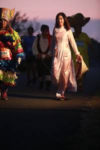 BIB: 9224
                            <button type="button" onclick="openModal(3303418)" class="btn btn-primary btn-sm float-right btn-popup" data-toggle="modal" data-target=".modal-high-quality">
                        <i class="fas fa-shopping-cart"></i> Add to Cart
                    </button>
                                            <button type="button" onclick="isThisMe(3303418, true)" class="btn btn-success btn-sm float-right btn-popup btn-isme hidden" data-toggle="tooltip" data-placement="bottom" title="นี่คือรูปของคุณใช่ไหม คลิกที่นี่เพื่อเอาเข้าอัลบั้ม">
                        <i class="fas fa-plus"></i> Add to album
                    </button>
                    <button type="button" onclick="isThisMe(3303418, false)" class="btn btn-warning btn-sm float-right btn-popup btn-isnotme hidden">
                        <i class="fas fa-ban"></i> Remove from album
                    </button>