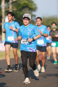 BIB: 
                            <button type="button" onclick="openModal(3275162)" class="btn btn-primary btn-sm float-right btn-popup" data-toggle="modal" data-target=".modal-high-quality">
                        <i class="fas fa-shopping-cart"></i> Add to Cart
                    </button>
                                            <button type="button" onclick="isThisMe(3275162, true)" class="btn btn-success btn-sm float-right btn-popup btn-isme hidden" data-toggle="tooltip" data-placement="bottom" title="นี่คือรูปของคุณใช่ไหม คลิกที่นี่เพื่อเอาเข้าอัลบั้ม">
                        <i class="fas fa-plus"></i> Add to album
                    </button>
                    <button type="button" onclick="isThisMe(3275162, false)" class="btn btn-warning btn-sm float-right btn-popup btn-isnotme hidden">
                        <i class="fas fa-ban"></i> Remove from album
                    </button>