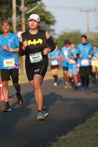 BIB: 8522, 6847
                            <button type="button" onclick="openModal(3281995)" class="btn btn-primary btn-sm float-right btn-popup" data-toggle="modal" data-target=".modal-high-quality">
                        <i class="fas fa-shopping-cart"></i> Add to Cart
                    </button>
                                            <button type="button" onclick="isThisMe(3281995, true)" class="btn btn-success btn-sm float-right btn-popup btn-isme hidden" data-toggle="tooltip" data-placement="bottom" title="นี่คือรูปของคุณใช่ไหม คลิกที่นี่เพื่อเอาเข้าอัลบั้ม">
                        <i class="fas fa-plus"></i> Add to album
                    </button>
                    <button type="button" onclick="isThisMe(3281995, false)" class="btn btn-warning btn-sm float-right btn-popup btn-isnotme hidden">
                        <i class="fas fa-ban"></i> Remove from album
                    </button>