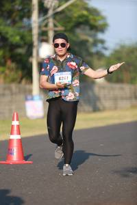 BIB: 6261
                            <button type="button" onclick="openModal(3275042)" class="btn btn-primary btn-sm float-right btn-popup" data-toggle="modal" data-target=".modal-high-quality">
                        <i class="fas fa-shopping-cart"></i> Add to Cart
                    </button>
                                            <button type="button" onclick="isThisMe(3275042, true)" class="btn btn-success btn-sm float-right btn-popup btn-isme hidden" data-toggle="tooltip" data-placement="bottom" title="นี่คือรูปของคุณใช่ไหม คลิกที่นี่เพื่อเอาเข้าอัลบั้ม">
                        <i class="fas fa-plus"></i> Add to album
                    </button>
                    <button type="button" onclick="isThisMe(3275042, false)" class="btn btn-warning btn-sm float-right btn-popup btn-isnotme hidden">
                        <i class="fas fa-ban"></i> Remove from album
                    </button>