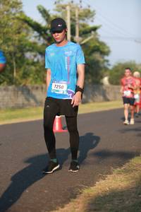 BIB: 7250
                            <button type="button" onclick="openModal(3276248)" class="btn btn-primary btn-sm float-right btn-popup" data-toggle="modal" data-target=".modal-high-quality">
                        <i class="fas fa-shopping-cart"></i> Add to Cart
                    </button>
                                            <button type="button" onclick="isThisMe(3276248, true)" class="btn btn-success btn-sm float-right btn-popup btn-isme hidden" data-toggle="tooltip" data-placement="bottom" title="นี่คือรูปของคุณใช่ไหม คลิกที่นี่เพื่อเอาเข้าอัลบั้ม">
                        <i class="fas fa-plus"></i> Add to album
                    </button>
                    <button type="button" onclick="isThisMe(3276248, false)" class="btn btn-warning btn-sm float-right btn-popup btn-isnotme hidden">
                        <i class="fas fa-ban"></i> Remove from album
                    </button>