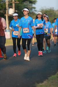BIB: 8368, 9493
                            <button type="button" onclick="openModal(3286084)" class="btn btn-primary btn-sm float-right btn-popup" data-toggle="modal" data-target=".modal-high-quality">
                        <i class="fas fa-shopping-cart"></i> Add to Cart
                    </button>
                                            <button type="button" onclick="isThisMe(3286084, true)" class="btn btn-success btn-sm float-right btn-popup btn-isme hidden" data-toggle="tooltip" data-placement="bottom" title="นี่คือรูปของคุณใช่ไหม คลิกที่นี่เพื่อเอาเข้าอัลบั้ม">
                        <i class="fas fa-plus"></i> Add to album
                    </button>
                    <button type="button" onclick="isThisMe(3286084, false)" class="btn btn-warning btn-sm float-right btn-popup btn-isnotme hidden">
                        <i class="fas fa-ban"></i> Remove from album
                    </button>