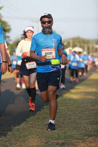 BIB: 691, 9599
                            <button type="button" onclick="openModal(3282047)" class="btn btn-primary btn-sm float-right btn-popup" data-toggle="modal" data-target=".modal-high-quality">
                        <i class="fas fa-shopping-cart"></i> Add to Cart
                    </button>
                                            <button type="button" onclick="isThisMe(3282047, true)" class="btn btn-success btn-sm float-right btn-popup btn-isme hidden" data-toggle="tooltip" data-placement="bottom" title="นี่คือรูปของคุณใช่ไหม คลิกที่นี่เพื่อเอาเข้าอัลบั้ม">
                        <i class="fas fa-plus"></i> Add to album
                    </button>
                    <button type="button" onclick="isThisMe(3282047, false)" class="btn btn-warning btn-sm float-right btn-popup btn-isnotme hidden">
                        <i class="fas fa-ban"></i> Remove from album
                    </button>