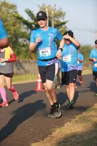 BIB: 6694, 605
                            <button type="button" onclick="openModal(3275922)" class="btn btn-primary btn-sm float-right btn-popup" data-toggle="modal" data-target=".modal-high-quality">
                        <i class="fas fa-shopping-cart"></i> Add to Cart
                    </button>
                                            <button type="button" onclick="isThisMe(3275922, true)" class="btn btn-success btn-sm float-right btn-popup btn-isme hidden" data-toggle="tooltip" data-placement="bottom" title="นี่คือรูปของคุณใช่ไหม คลิกที่นี่เพื่อเอาเข้าอัลบั้ม">
                        <i class="fas fa-plus"></i> Add to album
                    </button>
                    <button type="button" onclick="isThisMe(3275922, false)" class="btn btn-warning btn-sm float-right btn-popup btn-isnotme hidden">
                        <i class="fas fa-ban"></i> Remove from album
                    </button>