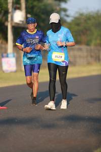 BIB: 9529
                            <button type="button" onclick="openModal(3281161)" class="btn btn-primary btn-sm float-right btn-popup" data-toggle="modal" data-target=".modal-high-quality">
                        <i class="fas fa-shopping-cart"></i> Add to Cart
                    </button>
                                            <button type="button" onclick="isThisMe(3281161, true)" class="btn btn-success btn-sm float-right btn-popup btn-isme hidden" data-toggle="tooltip" data-placement="bottom" title="นี่คือรูปของคุณใช่ไหม คลิกที่นี่เพื่อเอาเข้าอัลบั้ม">
                        <i class="fas fa-plus"></i> Add to album
                    </button>
                    <button type="button" onclick="isThisMe(3281161, false)" class="btn btn-warning btn-sm float-right btn-popup btn-isnotme hidden">
                        <i class="fas fa-ban"></i> Remove from album
                    </button>