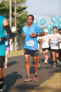 BIB: 6139
                            <button type="button" onclick="openModal(3275209)" class="btn btn-primary btn-sm float-right btn-popup" data-toggle="modal" data-target=".modal-high-quality">
                        <i class="fas fa-shopping-cart"></i> Add to Cart
                    </button>
                                            <button type="button" onclick="isThisMe(3275209, true)" class="btn btn-success btn-sm float-right btn-popup btn-isme hidden" data-toggle="tooltip" data-placement="bottom" title="นี่คือรูปของคุณใช่ไหม คลิกที่นี่เพื่อเอาเข้าอัลบั้ม">
                        <i class="fas fa-plus"></i> Add to album
                    </button>
                    <button type="button" onclick="isThisMe(3275209, false)" class="btn btn-warning btn-sm float-right btn-popup btn-isnotme hidden">
                        <i class="fas fa-ban"></i> Remove from album
                    </button>