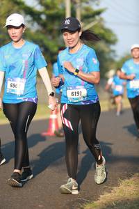 BIB: 690, 6191
                            <button type="button" onclick="openModal(3276459)" class="btn btn-primary btn-sm float-right btn-popup" data-toggle="modal" data-target=".modal-high-quality">
                        <i class="fas fa-shopping-cart"></i> Add to Cart
                    </button>
                                            <button type="button" onclick="isThisMe(3276459, true)" class="btn btn-success btn-sm float-right btn-popup btn-isme hidden" data-toggle="tooltip" data-placement="bottom" title="นี่คือรูปของคุณใช่ไหม คลิกที่นี่เพื่อเอาเข้าอัลบั้ม">
                        <i class="fas fa-plus"></i> Add to album
                    </button>
                    <button type="button" onclick="isThisMe(3276459, false)" class="btn btn-warning btn-sm float-right btn-popup btn-isnotme hidden">
                        <i class="fas fa-ban"></i> Remove from album
                    </button>