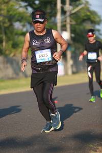 BIB: 6925
                            <button type="button" onclick="openModal(3275408)" class="btn btn-primary btn-sm float-right btn-popup" data-toggle="modal" data-target=".modal-high-quality">
                        <i class="fas fa-shopping-cart"></i> Add to Cart
                    </button>
                                            <button type="button" onclick="isThisMe(3275408, true)" class="btn btn-success btn-sm float-right btn-popup btn-isme hidden" data-toggle="tooltip" data-placement="bottom" title="นี่คือรูปของคุณใช่ไหม คลิกที่นี่เพื่อเอาเข้าอัลบั้ม">
                        <i class="fas fa-plus"></i> Add to album
                    </button>
                    <button type="button" onclick="isThisMe(3275408, false)" class="btn btn-warning btn-sm float-right btn-popup btn-isnotme hidden">
                        <i class="fas fa-ban"></i> Remove from album
                    </button>