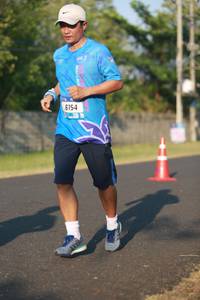 BIB: 6154
                            <button type="button" onclick="openModal(3275819)" class="btn btn-primary btn-sm float-right btn-popup" data-toggle="modal" data-target=".modal-high-quality">
                        <i class="fas fa-shopping-cart"></i> Add to Cart
                    </button>
                                            <button type="button" onclick="isThisMe(3275819, true)" class="btn btn-success btn-sm float-right btn-popup btn-isme hidden" data-toggle="tooltip" data-placement="bottom" title="นี่คือรูปของคุณใช่ไหม คลิกที่นี่เพื่อเอาเข้าอัลบั้ม">
                        <i class="fas fa-plus"></i> Add to album
                    </button>
                    <button type="button" onclick="isThisMe(3275819, false)" class="btn btn-warning btn-sm float-right btn-popup btn-isnotme hidden">
                        <i class="fas fa-ban"></i> Remove from album
                    </button>