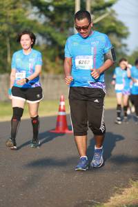 BIB: 6262, 012
                            <button type="button" onclick="openModal(3276378)" class="btn btn-primary btn-sm float-right btn-popup" data-toggle="modal" data-target=".modal-high-quality">
                        <i class="fas fa-shopping-cart"></i> Add to Cart
                    </button>
                                            <button type="button" onclick="isThisMe(3276378, true)" class="btn btn-success btn-sm float-right btn-popup btn-isme hidden" data-toggle="tooltip" data-placement="bottom" title="นี่คือรูปของคุณใช่ไหม คลิกที่นี่เพื่อเอาเข้าอัลบั้ม">
                        <i class="fas fa-plus"></i> Add to album
                    </button>
                    <button type="button" onclick="isThisMe(3276378, false)" class="btn btn-warning btn-sm float-right btn-popup btn-isnotme hidden">
                        <i class="fas fa-ban"></i> Remove from album
                    </button>