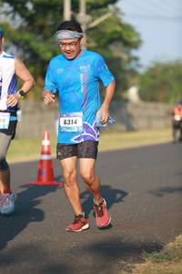 BIB: 6314
                            <button type="button" onclick="openModal(3275352)" class="btn btn-primary btn-sm float-right btn-popup" data-toggle="modal" data-target=".modal-high-quality">
                        <i class="fas fa-shopping-cart"></i> Add to Cart
                    </button>
                                            <button type="button" onclick="isThisMe(3275352, true)" class="btn btn-success btn-sm float-right btn-popup btn-isme hidden" data-toggle="tooltip" data-placement="bottom" title="นี่คือรูปของคุณใช่ไหม คลิกที่นี่เพื่อเอาเข้าอัลบั้ม">
                        <i class="fas fa-plus"></i> Add to album
                    </button>
                    <button type="button" onclick="isThisMe(3275352, false)" class="btn btn-warning btn-sm float-right btn-popup btn-isnotme hidden">
                        <i class="fas fa-ban"></i> Remove from album
                    </button>