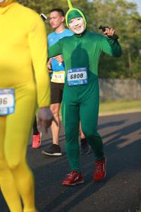 BIB: 6808
                            <button type="button" onclick="openModal(3281325)" class="btn btn-primary btn-sm float-right btn-popup" data-toggle="modal" data-target=".modal-high-quality">
                        <i class="fas fa-shopping-cart"></i> Add to Cart
                    </button>
                                            <button type="button" onclick="isThisMe(3281325, true)" class="btn btn-success btn-sm float-right btn-popup btn-isme hidden" data-toggle="tooltip" data-placement="bottom" title="นี่คือรูปของคุณใช่ไหม คลิกที่นี่เพื่อเอาเข้าอัลบั้ม">
                        <i class="fas fa-plus"></i> Add to album
                    </button>
                    <button type="button" onclick="isThisMe(3281325, false)" class="btn btn-warning btn-sm float-right btn-popup btn-isnotme hidden">
                        <i class="fas fa-ban"></i> Remove from album
                    </button>