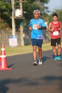 BIB: 846
                            <button type="button" onclick="openModal(3280540)" class="btn btn-primary btn-sm float-right btn-popup" data-toggle="modal" data-target=".modal-high-quality">
                        <i class="fas fa-shopping-cart"></i> Add to Cart
                    </button>
                                            <button type="button" onclick="isThisMe(3280540, true)" class="btn btn-success btn-sm float-right btn-popup btn-isme hidden" data-toggle="tooltip" data-placement="bottom" title="นี่คือรูปของคุณใช่ไหม คลิกที่นี่เพื่อเอาเข้าอัลบั้ม">
                        <i class="fas fa-plus"></i> Add to album
                    </button>
                    <button type="button" onclick="isThisMe(3280540, false)" class="btn btn-warning btn-sm float-right btn-popup btn-isnotme hidden">
                        <i class="fas fa-ban"></i> Remove from album
                    </button>