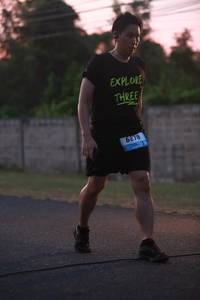 BIB: 818
                            <button type="button" onclick="openModal(3302925)" class="btn btn-primary btn-sm float-right btn-popup" data-toggle="modal" data-target=".modal-high-quality">
                        <i class="fas fa-shopping-cart"></i> Add to Cart
                    </button>
                                            <button type="button" onclick="isThisMe(3302925, true)" class="btn btn-success btn-sm float-right btn-popup btn-isme hidden" data-toggle="tooltip" data-placement="bottom" title="นี่คือรูปของคุณใช่ไหม คลิกที่นี่เพื่อเอาเข้าอัลบั้ม">
                        <i class="fas fa-plus"></i> Add to album
                    </button>
                    <button type="button" onclick="isThisMe(3302925, false)" class="btn btn-warning btn-sm float-right btn-popup btn-isnotme hidden">
                        <i class="fas fa-ban"></i> Remove from album
                    </button>