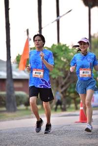 BIB: 8171, 8170
                            <button type="button" onclick="openModal(3429208)" class="btn btn-primary btn-sm float-right btn-popup" data-toggle="modal" data-target=".modal-high-quality">
                        <i class="fas fa-shopping-cart"></i> Add to Cart
                    </button>
                                            <button type="button" onclick="isThisMe(3429208, true)" class="btn btn-success btn-sm float-right btn-popup btn-isme hidden" data-toggle="tooltip" data-placement="bottom" title="นี่คือรูปของคุณใช่ไหม คลิกที่นี่เพื่อเอาเข้าอัลบั้ม">
                        <i class="fas fa-plus"></i> Add to album
                    </button>
                    <button type="button" onclick="isThisMe(3429208, false)" class="btn btn-warning btn-sm float-right btn-popup btn-isnotme hidden">
                        <i class="fas fa-ban"></i> Remove from album
                    </button>