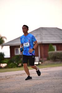 BIB: 1249
                            <button type="button" onclick="openModal(3432136)" class="btn btn-primary btn-sm float-right btn-popup" data-toggle="modal" data-target=".modal-high-quality">
                        <i class="fas fa-shopping-cart"></i> Add to Cart
                    </button>
                                            <button type="button" onclick="isThisMe(3432136, true)" class="btn btn-success btn-sm float-right btn-popup btn-isme hidden" data-toggle="tooltip" data-placement="bottom" title="นี่คือรูปของคุณใช่ไหม คลิกที่นี่เพื่อเอาเข้าอัลบั้ม">
                        <i class="fas fa-plus"></i> Add to album
                    </button>
                    <button type="button" onclick="isThisMe(3432136, false)" class="btn btn-warning btn-sm float-right btn-popup btn-isnotme hidden">
                        <i class="fas fa-ban"></i> Remove from album
                    </button>