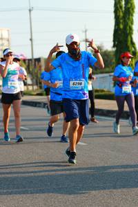 BIB: 670, 6298
                            <button type="button" onclick="openModal(3169903)" class="btn btn-primary btn-sm float-right btn-popup" data-toggle="modal" data-target=".modal-high-quality">
                        <i class="fas fa-shopping-cart"></i> Add to Cart
                    </button>
                                            <button type="button" onclick="isThisMe(3169903, true)" class="btn btn-success btn-sm float-right btn-popup btn-isme hidden" data-toggle="tooltip" data-placement="bottom" title="นี่คือรูปของคุณใช่ไหม คลิกที่นี่เพื่อเอาเข้าอัลบั้ม">
                        <i class="fas fa-plus"></i> Add to album
                    </button>
                    <button type="button" onclick="isThisMe(3169903, false)" class="btn btn-warning btn-sm float-right btn-popup btn-isnotme hidden">
                        <i class="fas fa-ban"></i> Remove from album
                    </button>