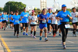 BIB: 6556, 007
                            <button type="button" onclick="openModal(3184751)" class="btn btn-primary btn-sm float-right btn-popup" data-toggle="modal" data-target=".modal-high-quality">
                        <i class="fas fa-shopping-cart"></i> Add to Cart
                    </button>
                                            <button type="button" onclick="isThisMe(3184751, true)" class="btn btn-success btn-sm float-right btn-popup btn-isme hidden" data-toggle="tooltip" data-placement="bottom" title="นี่คือรูปของคุณใช่ไหม คลิกที่นี่เพื่อเอาเข้าอัลบั้ม">
                        <i class="fas fa-plus"></i> Add to album
                    </button>
                    <button type="button" onclick="isThisMe(3184751, false)" class="btn btn-warning btn-sm float-right btn-popup btn-isnotme hidden">
                        <i class="fas fa-ban"></i> Remove from album
                    </button>